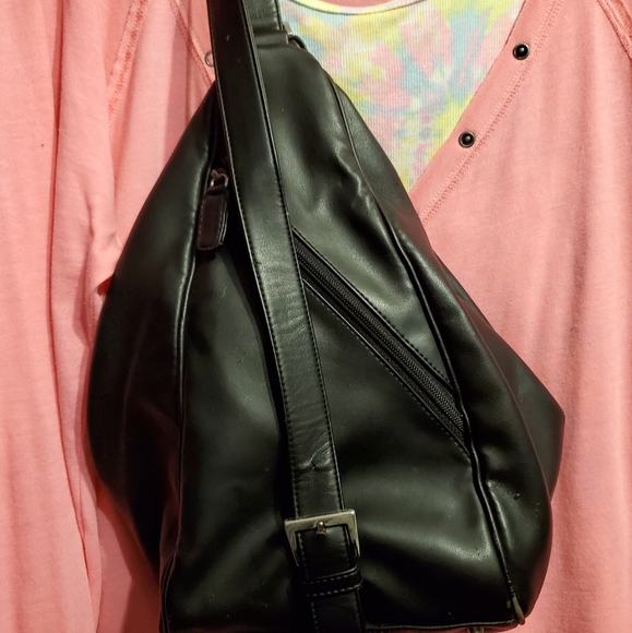 Guess Slingback Bag - Picture 4 of 6